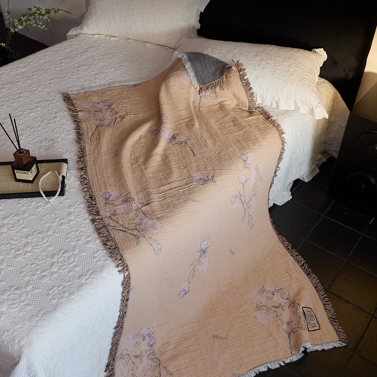 91家纺网 家纺一手货源 找家纺 沐瑟家纺 2025新款流苏披肩毯毛毯毯子 沅蔓