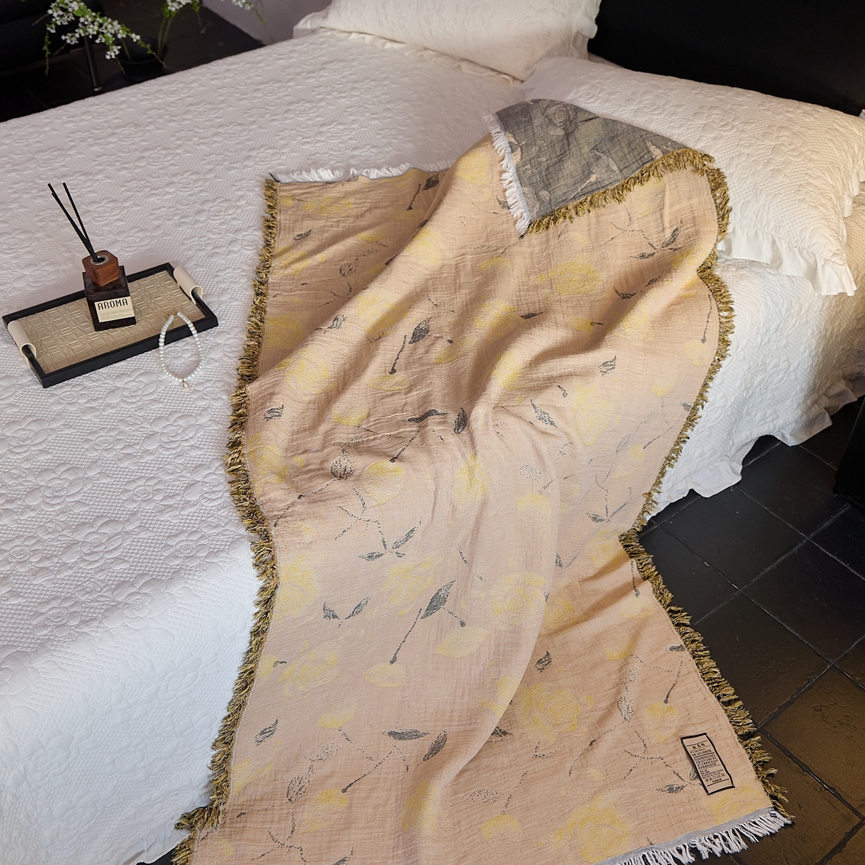 91家纺网 家纺一手货源 找家纺 沐瑟家纺 2025新款流苏披肩毯毛毯毯子 柠染