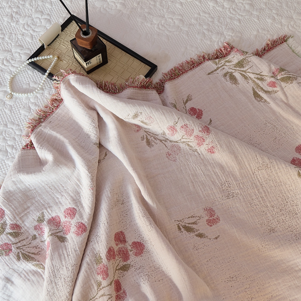 91家纺网 家纺一手货源 找家纺 沐瑟家纺 2025新款流苏披肩毯毛毯毯子 白芷