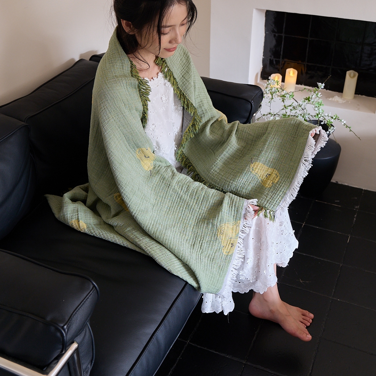 91家纺网 家纺一手货源 找家纺 沐瑟家纺 2025新款流苏披肩毯毛毯毯子 梨落