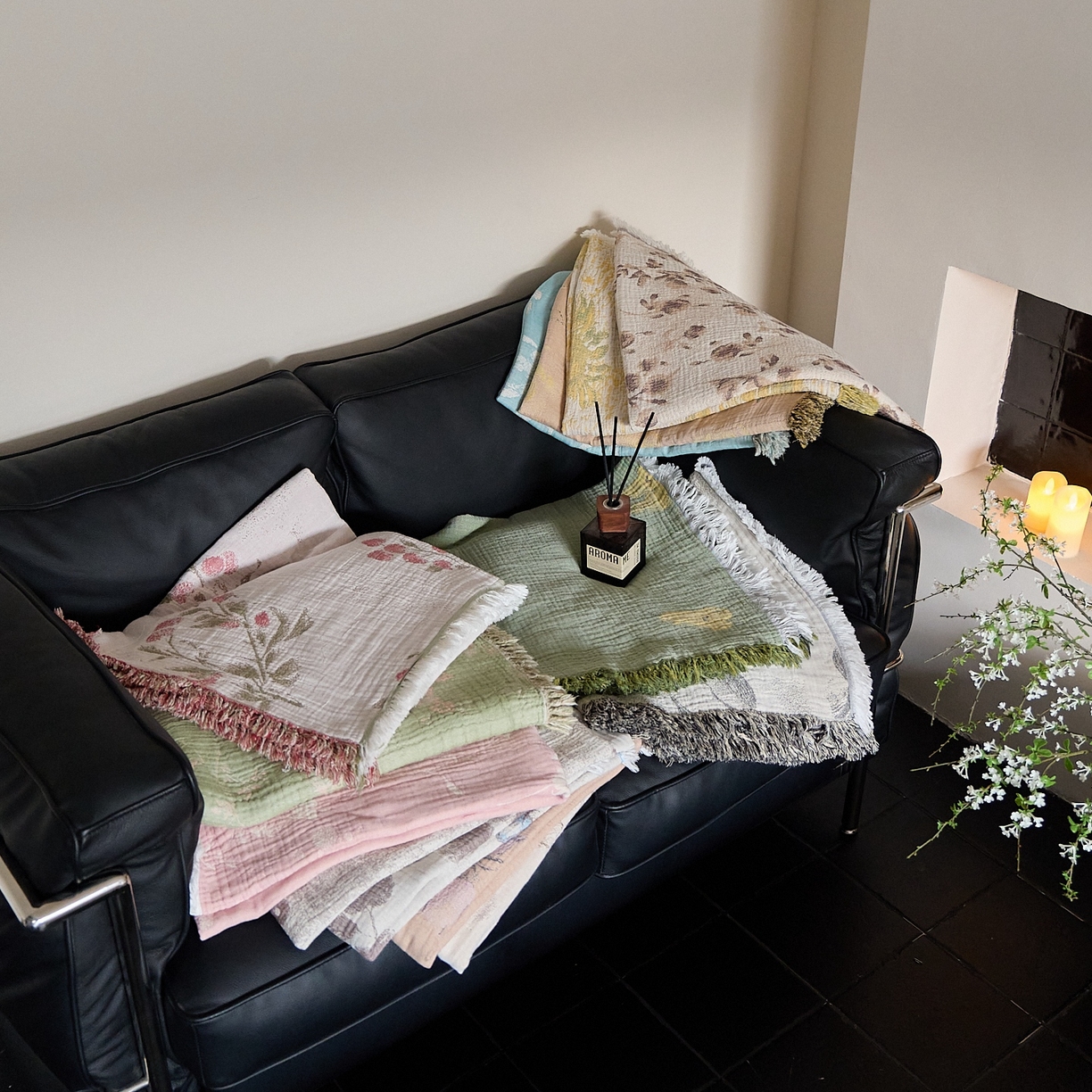 91家纺网 家纺一手货源 找家纺 （总）沐瑟家纺 2025新款流苏披肩毯毛毯毯子