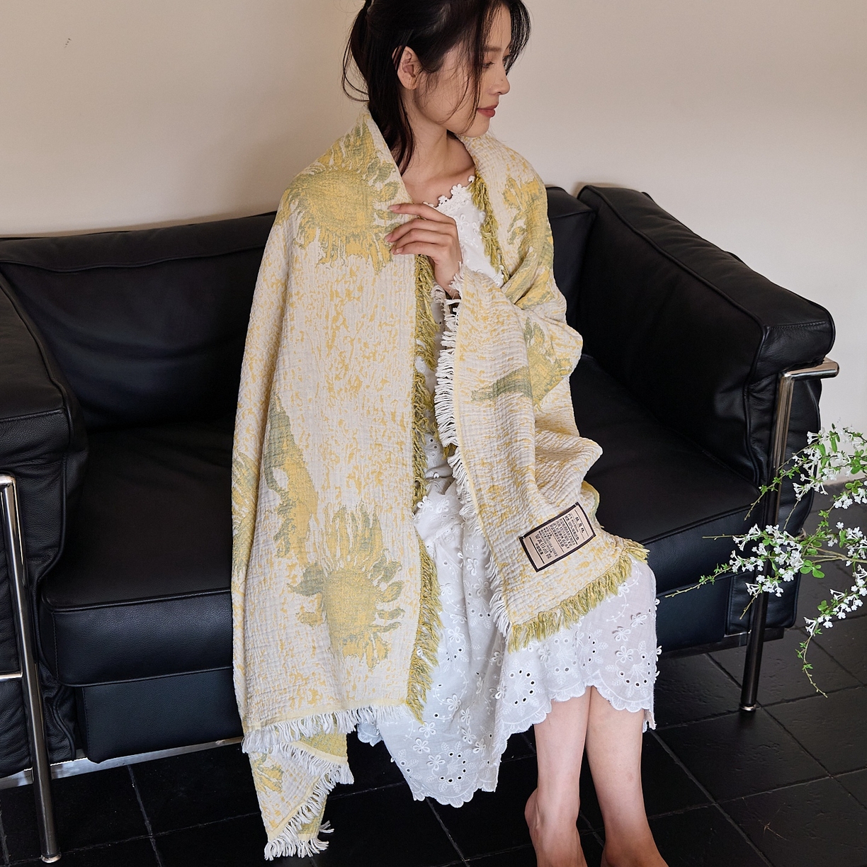 91家纺网 家纺一手货源 找家纺 沐瑟家纺 2025新款流苏披肩毯毛毯毯子 柚屿