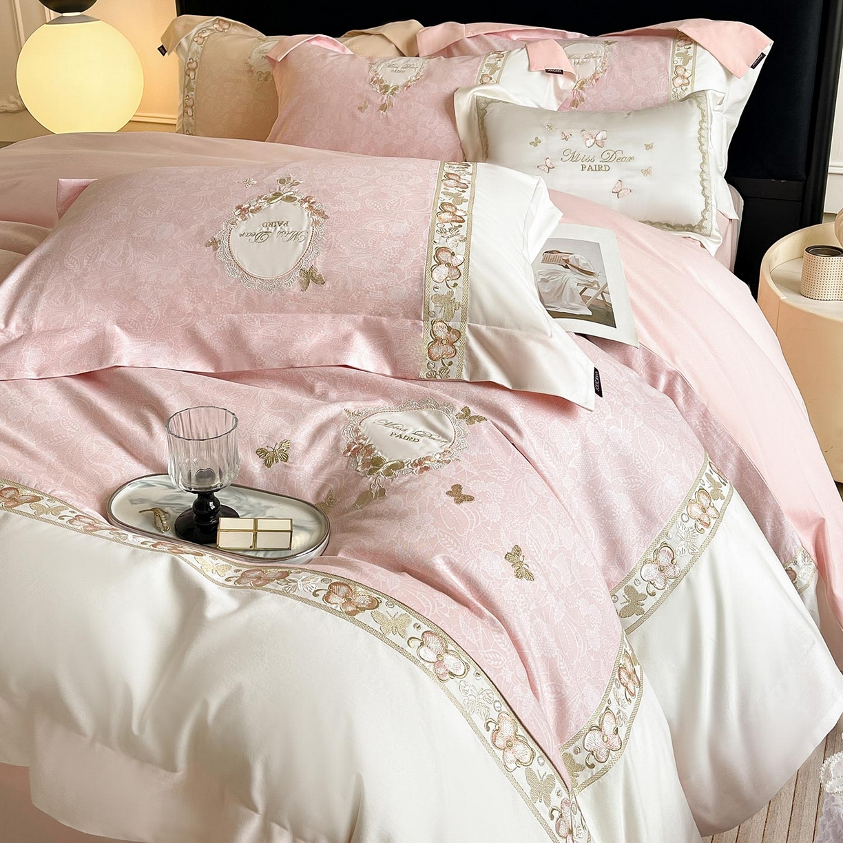 91家纺网 家纺一手货源 找家纺 （总）乔利卡沃 2025新款轻奢风A类加厚全棉磨毛四件套纯棉重工刺绣保暖被套床单高级感床笠冬季床