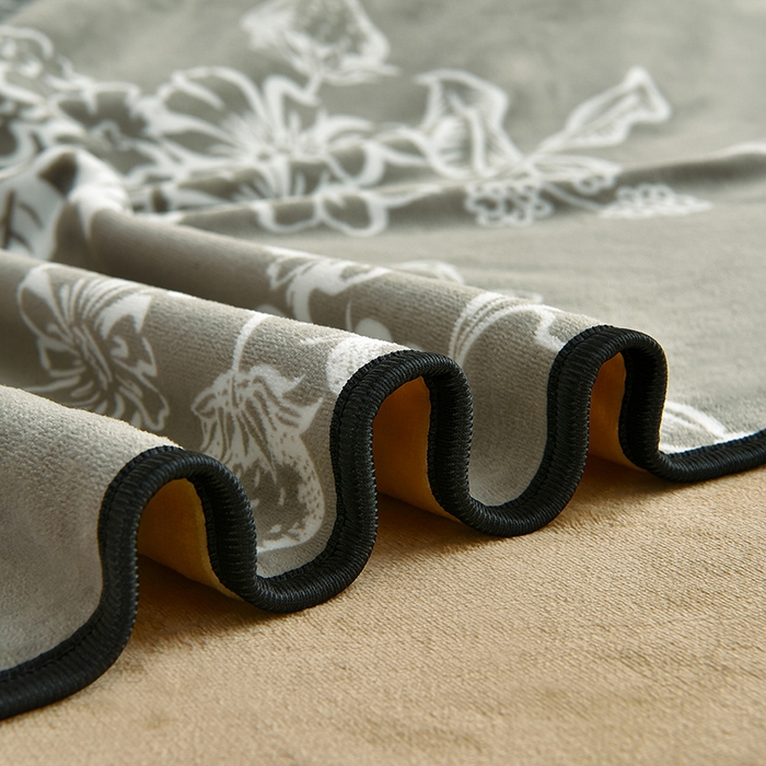 91家纺网 家纺一手货源 找家纺 佳一 2025新款高克重8-9斤 印花牛奶绒四件套 里物