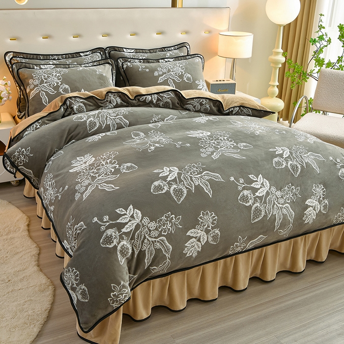 91家纺网 家纺一手货源 找家纺 佳一 2025新款高克重8-9斤 印花牛奶绒四件套 里物