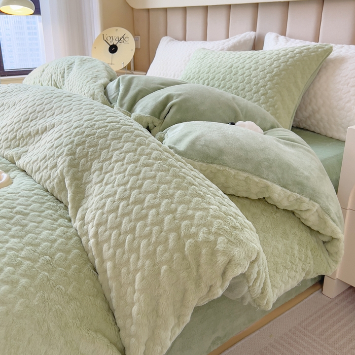 印季家纺 2025新款爱心款压花兔毛绒四件套 水绿