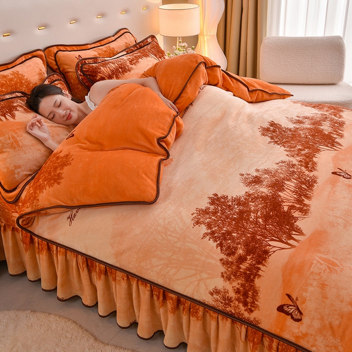 91家纺网 家纺一手货源 找家纺 赛丽雅 2025新款牛奶绒床裙四件套8-9斤法莱绒直播爆款日产2万套 桔色森林