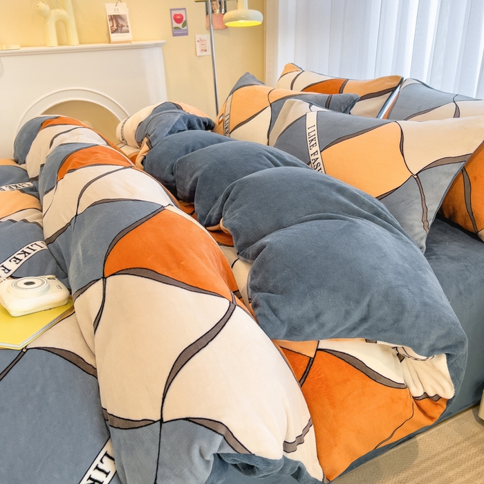 91家纺网 家纺一手货源 找家纺 （总）印季家纺 2025新款加厚印花保暖牛奶绒四件套