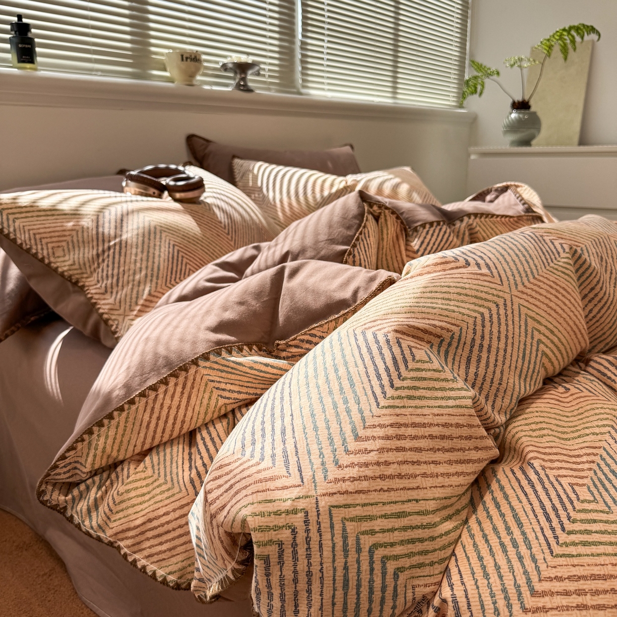 91家纺网 家纺一手货源 找家纺 （总）呗旺鹿 2025新款全棉纯棉磨毛休闲布达拉宫贝壳边四件套