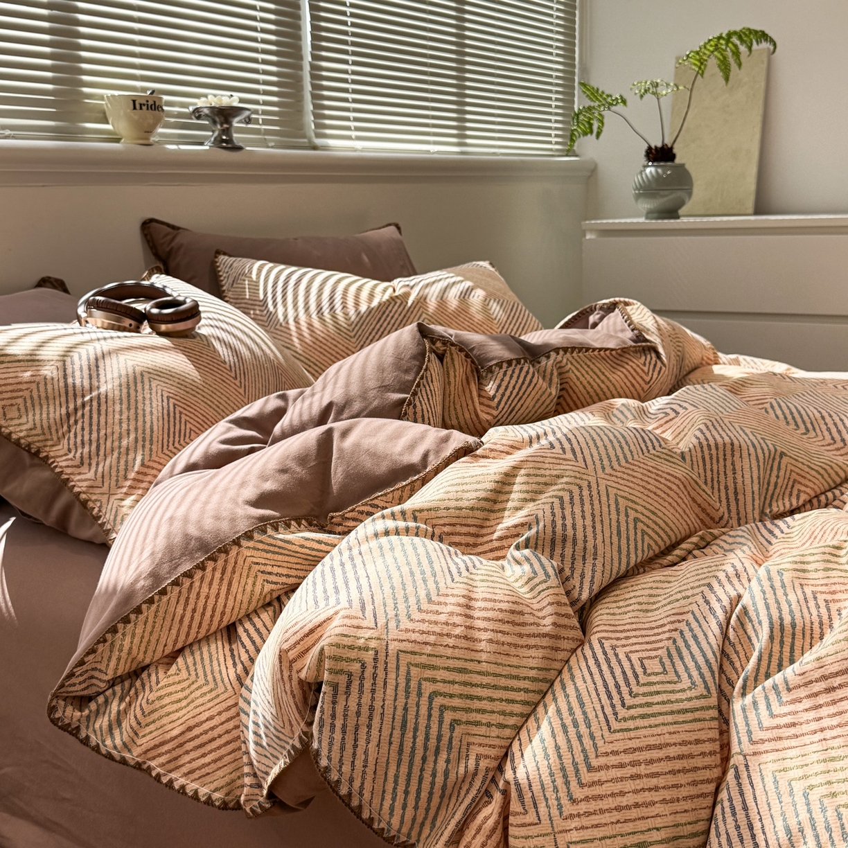 91家纺网 家纺一手货源 找家纺 （总）呗旺鹿 2025新款全棉纯棉磨毛休闲布达拉宫贝壳边四件套