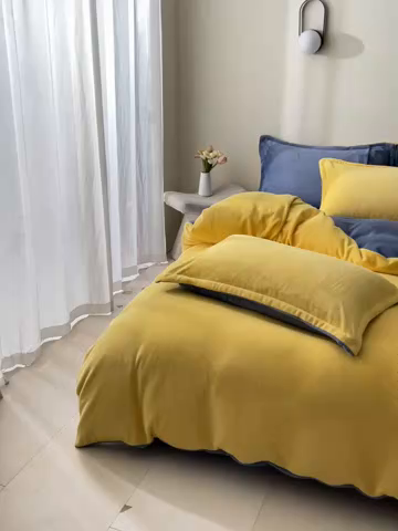 91家纺网 家纺一手货源 找家纺 鑫琪莱家纺 2025新款高克重牛奶绒双拼四件套 柠檬黄风暴蓝