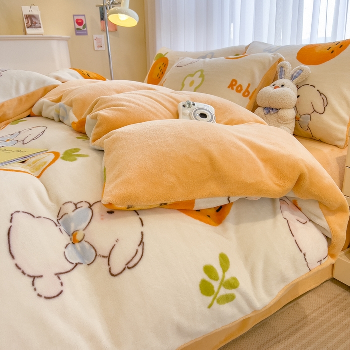 91家纺网 家纺一手货源 找家纺 印季家纺 2025新款加厚印花保暖牛奶绒四件套 橙小兔