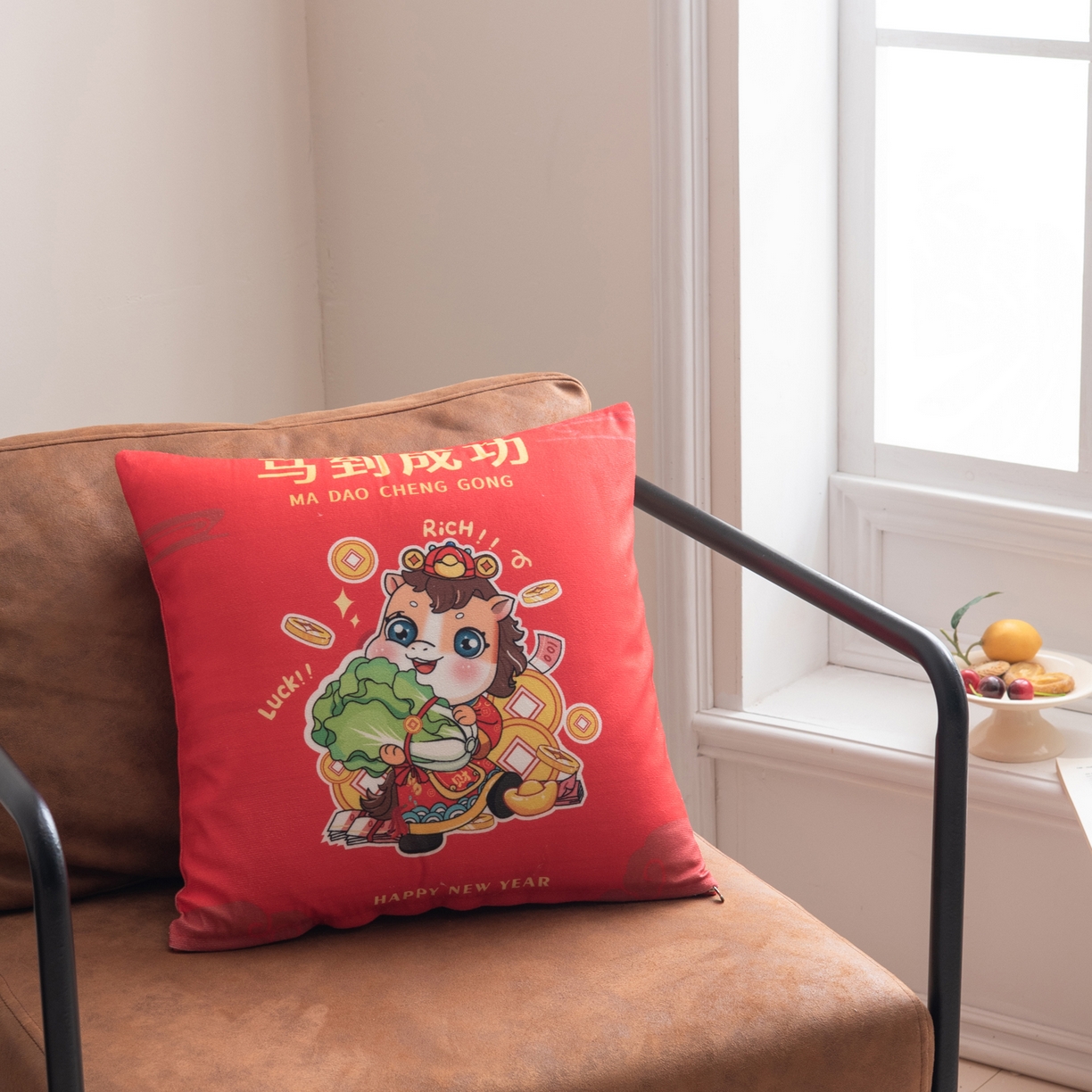 91家纺网 家纺一手货源 找家纺 （总）博笔熊家纺 2025新款马年可爱短毛绒抱枕