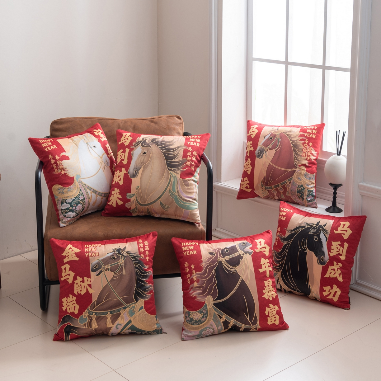 91家纺网 家纺一手货源 找家纺 （总）博笔熊家纺 2025新款马年荷兰绒抱枕