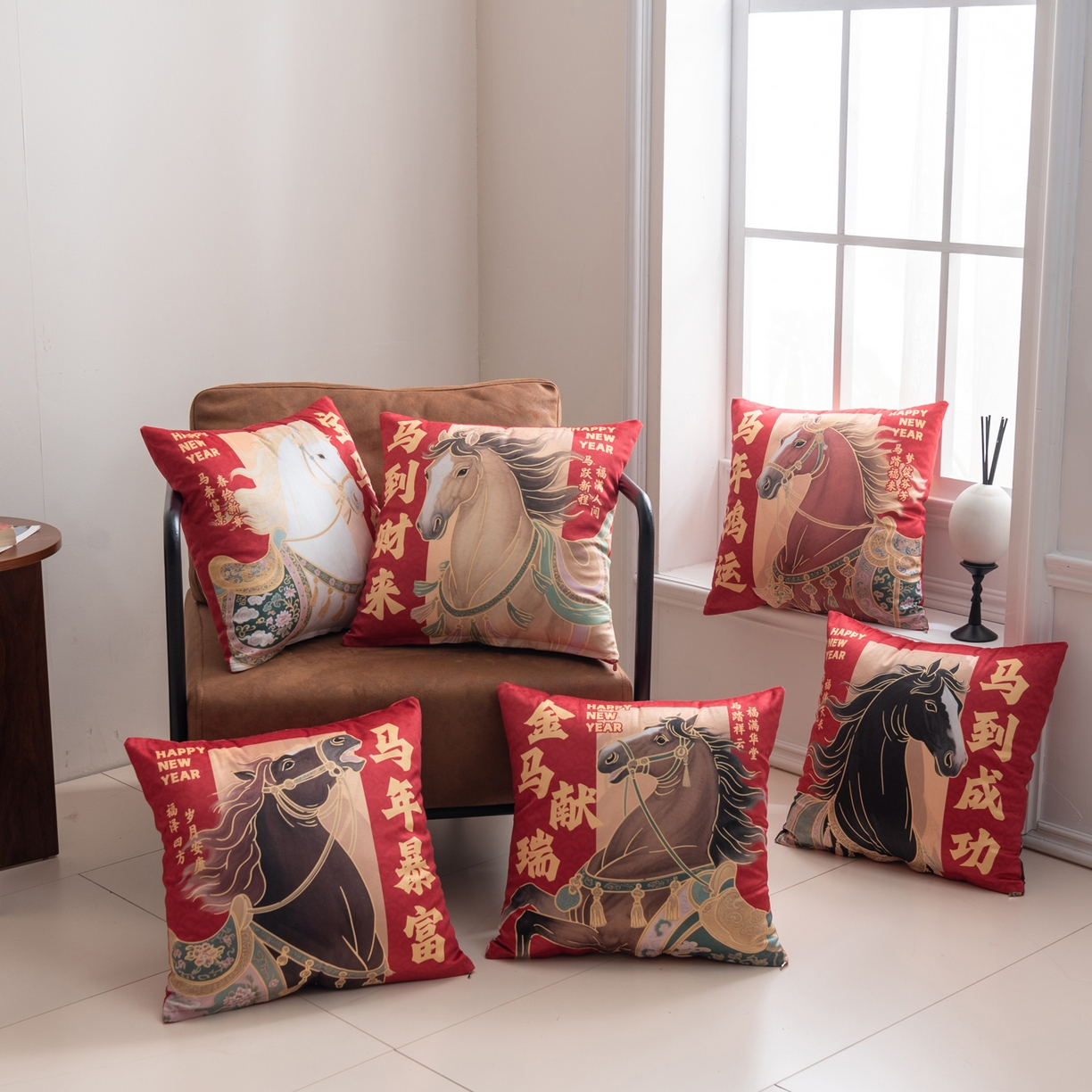 91家纺网 家纺一手货源 找家纺 （总）博笔熊家纺 2025新款马年荷兰绒抱枕