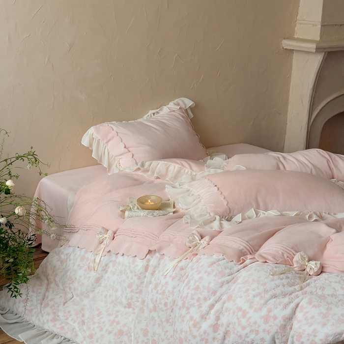 91家纺网 家纺一手货源 找家纺 （总）佳汐蓝家纺 2025新款230g牛奶绒雕花四件套-泡芙（卷后不低于298元)