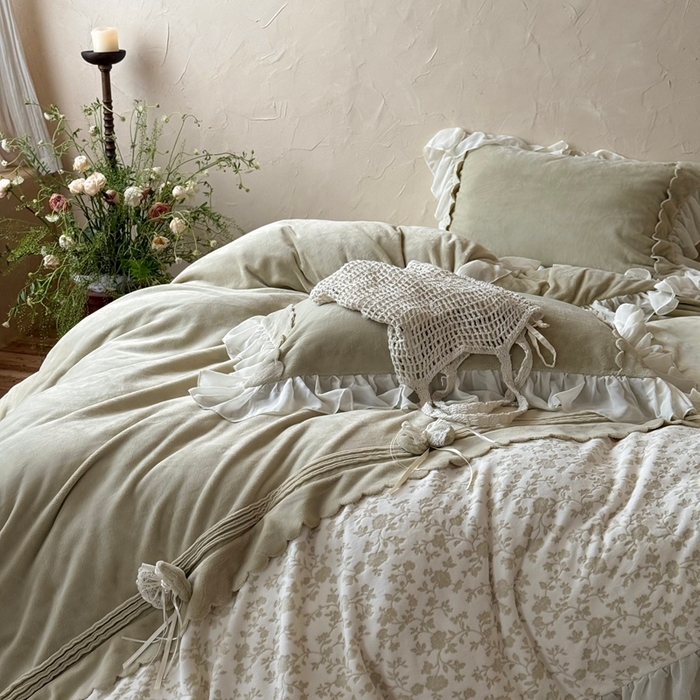 91家纺网 家纺一手货源 找家纺 佳汐蓝家纺 2025新款230g牛奶绒雕花四件套-泡芙（卷后不低于298元) 泡芙-绿色