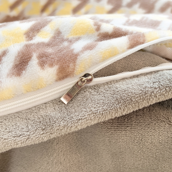 91家纺网 家纺一手货源 找家纺 印季家纺 2025新款加厚印花保暖牛奶绒四件套 格调-咖