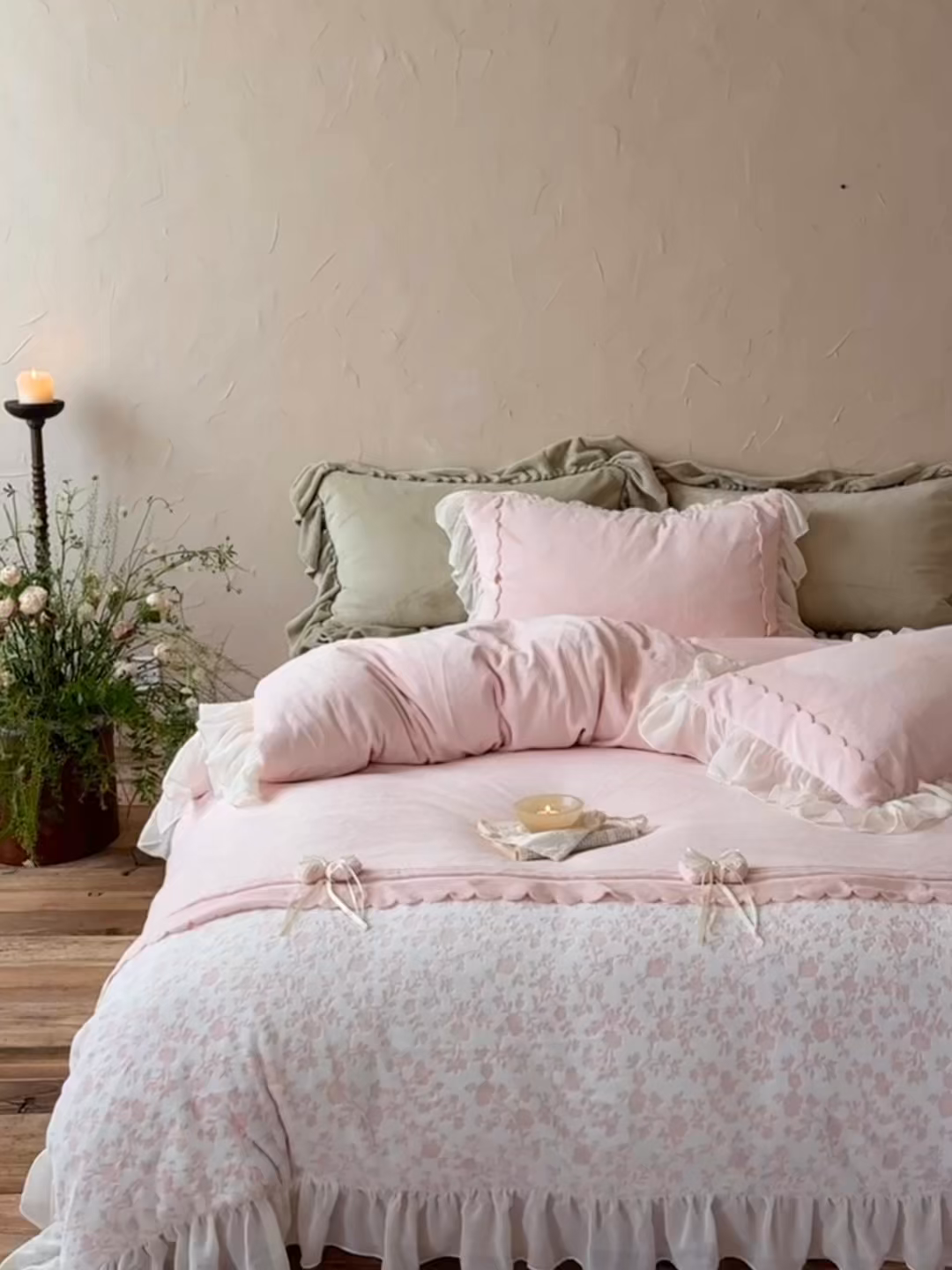 91家纺网 家纺一手货源 找家纺 （总）佳汐蓝家纺 2025新款230g牛奶绒雕花四件套-泡芙（卷后不低于298元)