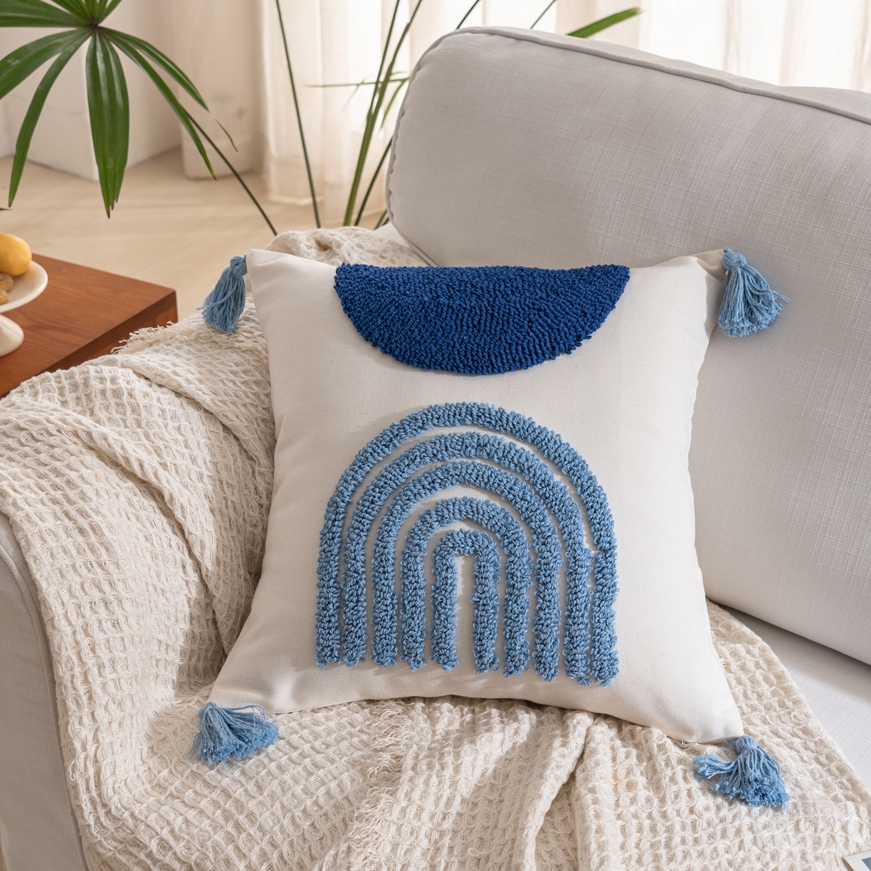 91家纺网 家纺一手货源 找家纺 （总）博笔熊家纺 2025新款北欧绣花流苏抱枕