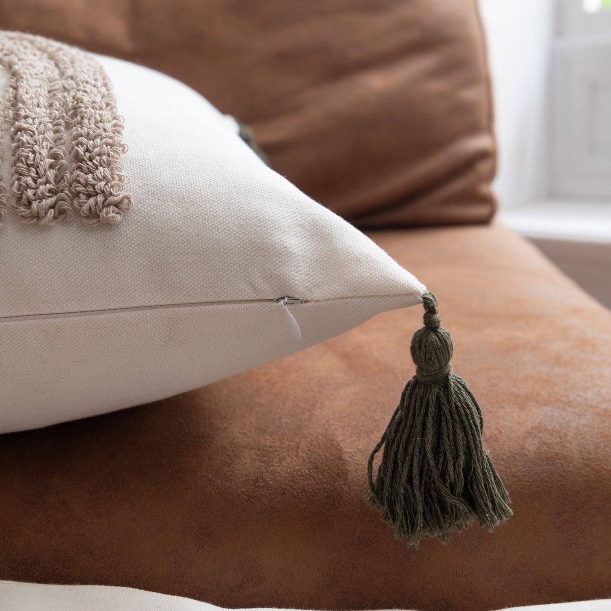 91家纺网 家纺一手货源 找家纺 博笔熊家纺 2025新款北欧绣花流苏抱枕 绿