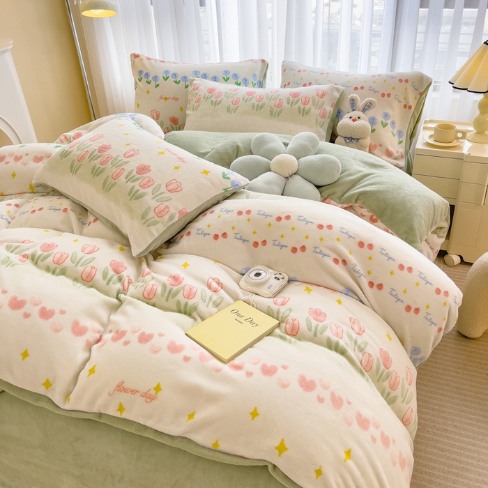 91家纺网 家纺一手货源 找家纺 印季家纺 2025新款加厚印花保暖牛奶绒四件套 花园集市