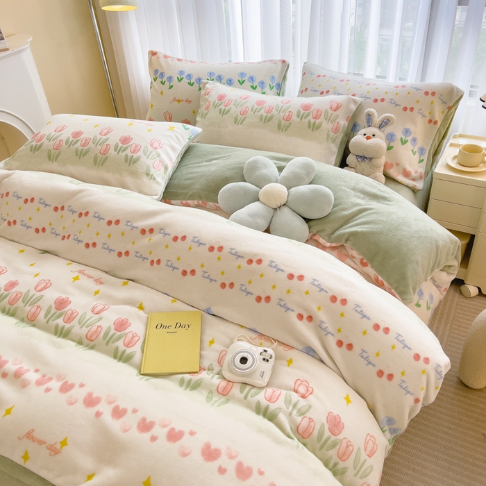 91家纺网 家纺一手货源 找家纺 印季家纺 2025新款加厚印花保暖牛奶绒四件套 花园集市