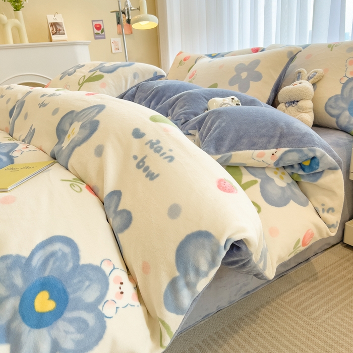 印季家纺 2025新款加厚印花保暖牛奶绒四件套 蓝莓汽水