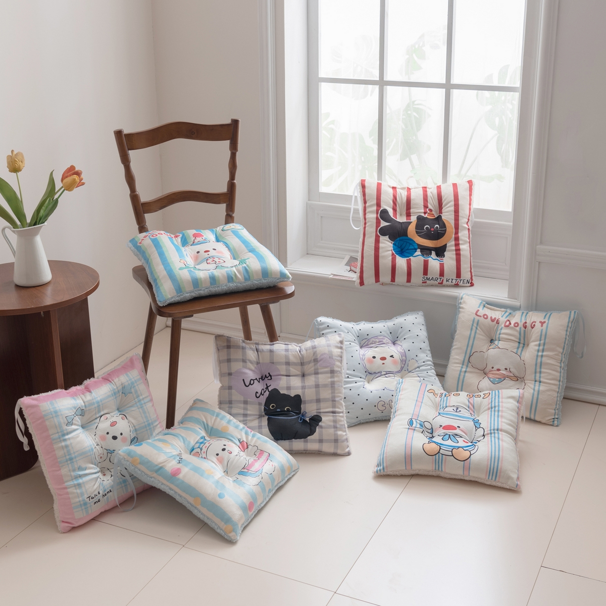 91家纺网 家纺一手货源 找家纺 （总）博笔熊家纺 2025新款双面卡通坐垫