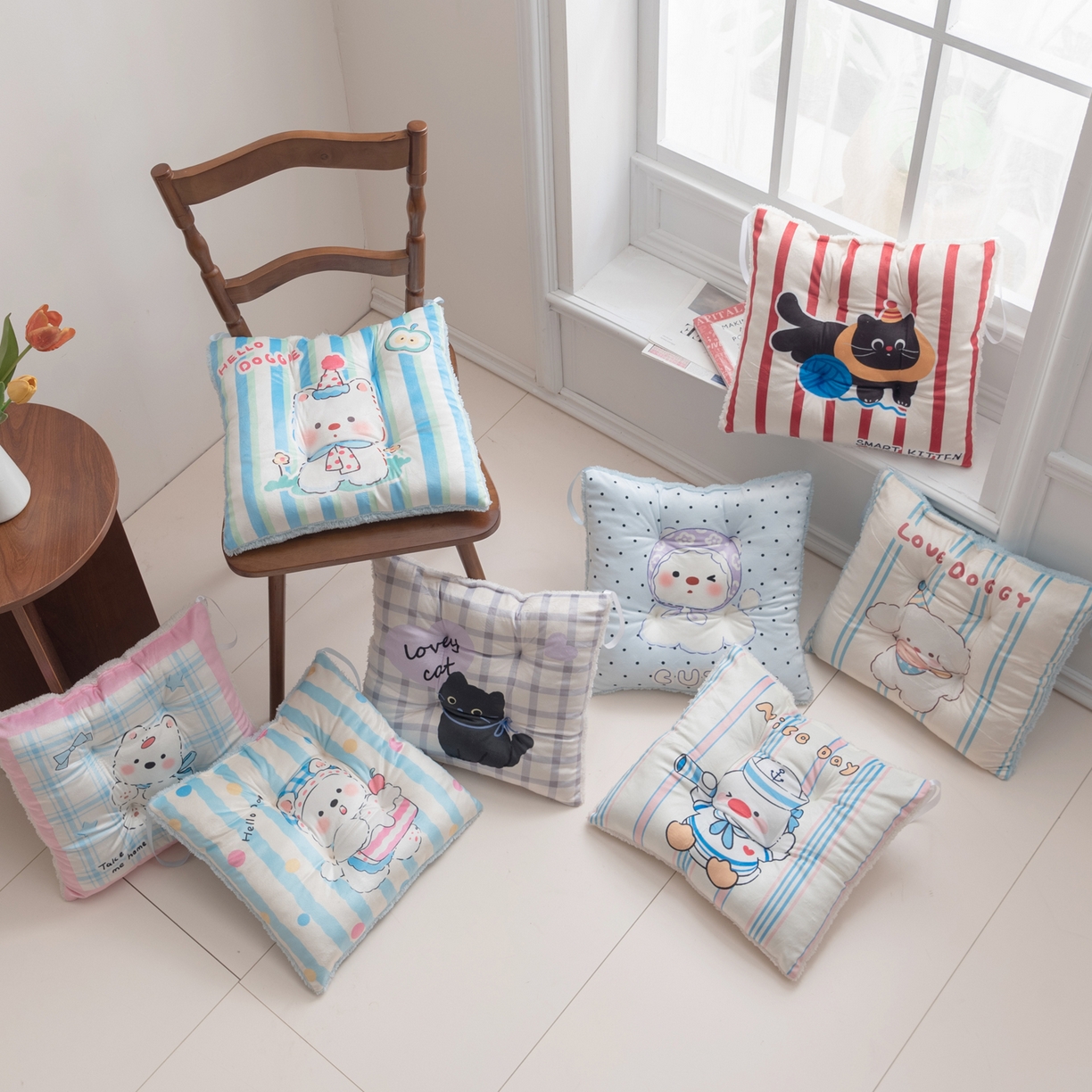 91家纺网 家纺一手货源 找家纺 （总）博笔熊家纺 2025新款双面卡通坐垫