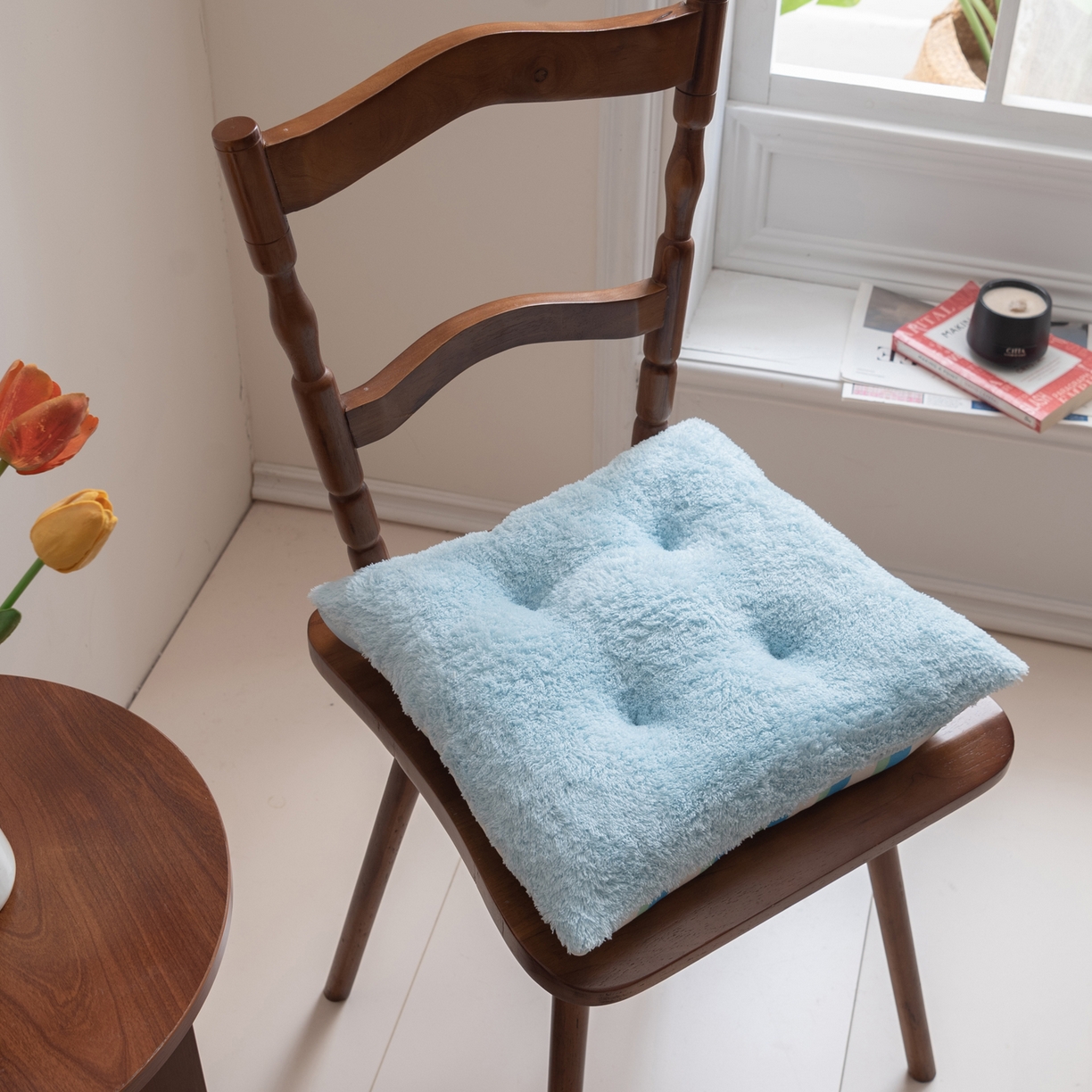 91家纺网 家纺一手货源 找家纺 博笔熊家纺 2025新款双面卡通坐垫 甜品西高地