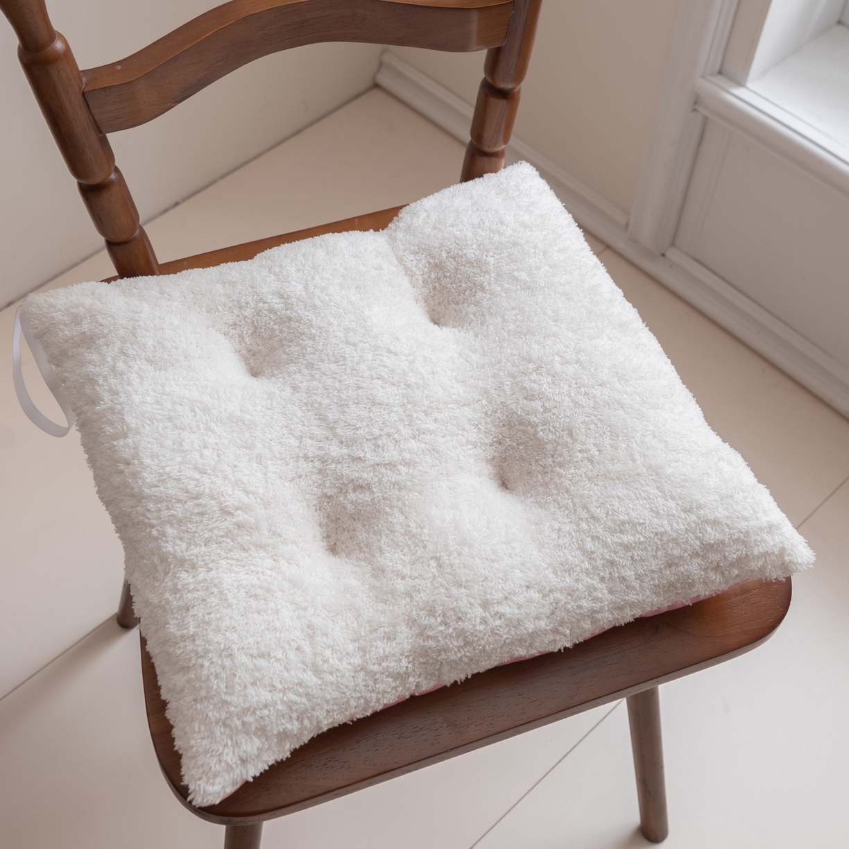 91家纺网 家纺一手货源 找家纺 博笔熊家纺 2025新款双面卡通坐垫 格子西高地