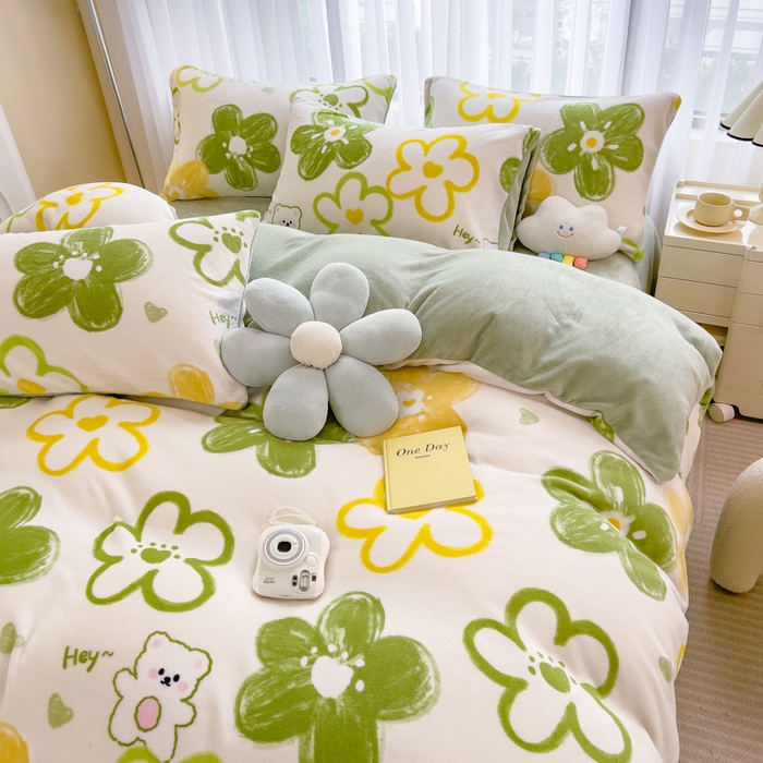 91家纺网 家纺一手货源 找家纺 印季家纺 2025新款加厚印花保暖牛奶绒四件套 绿山墙