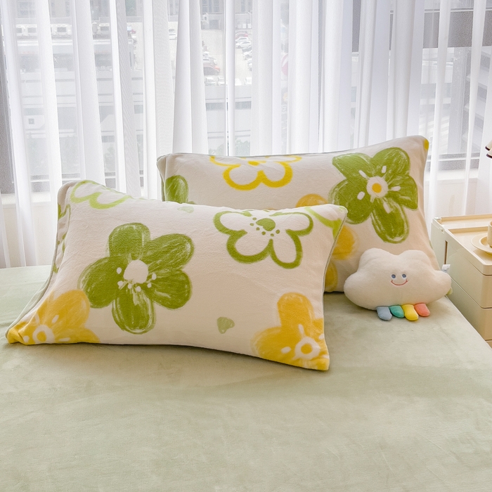 91家纺网 家纺一手货源 找家纺 印季家纺 2025新款加厚印花保暖牛奶绒四件套 绿山墙