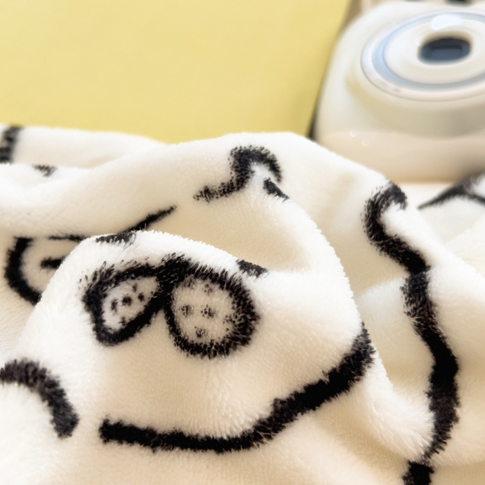 91家纺网 家纺一手货源 找家纺 印季家纺 2025新款加厚印花保暖牛奶绒四件套 马戏团-米