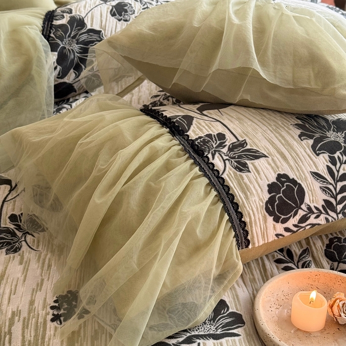 91家纺网 家纺一手货源 找家纺 （总）佳汐蓝家纺 2025新款230g牛奶绒雕花四件套-朝花夕拾(卷后不低于298元)