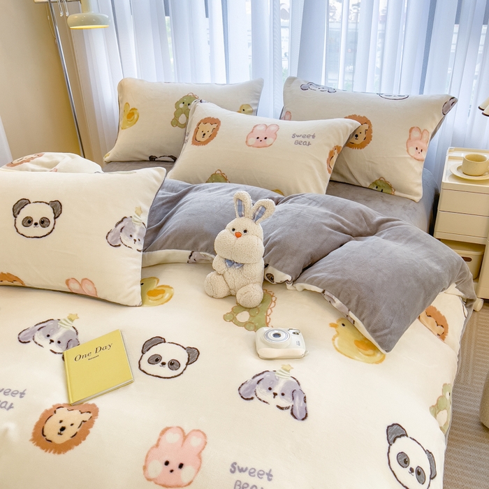 91家纺网 家纺一手货源 找家纺 印季家纺 2025新款加厚印花保暖牛奶绒四件套 萌物