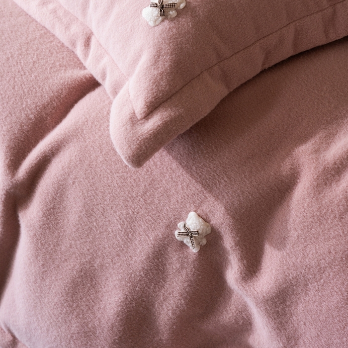 91家纺网 家纺一手货源 找家纺 佳汐蓝家纺 2025新款糯米绒四件套系列（床单圆角卷边） 糯米绒-裸粉