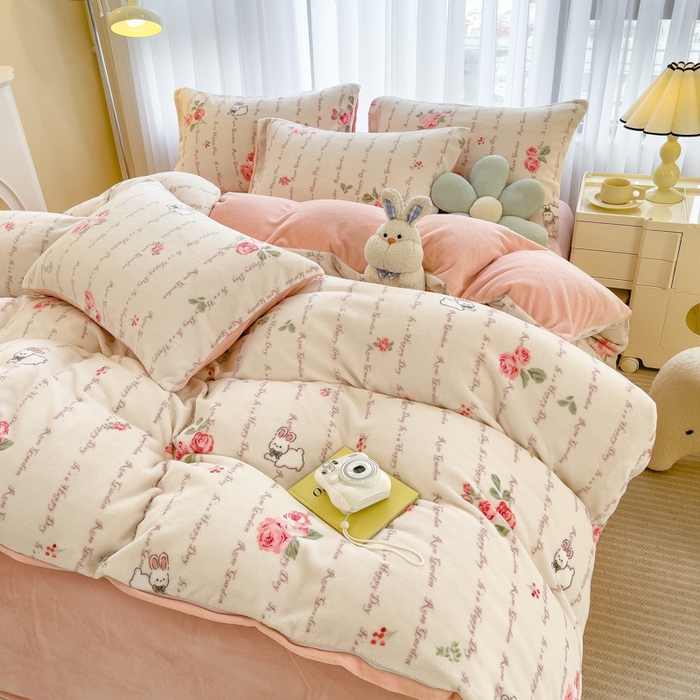 91家纺网 家纺一手货源 找家纺 印季家纺 2025新款加厚印花保暖牛奶绒四件套 雀跃