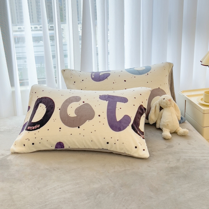 91家纺网 家纺一手货源 找家纺 印季家纺 2025新款加厚印花保暖牛奶绒四件套 少年派