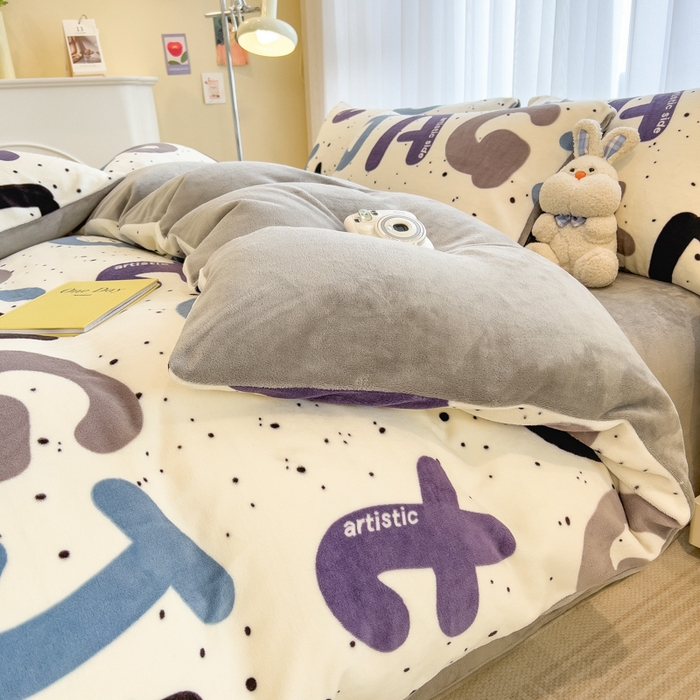 91家纺网 家纺一手货源 找家纺 印季家纺 2025新款加厚印花保暖牛奶绒四件套 少年派