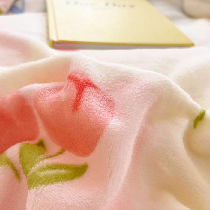 91家纺网 家纺一手货源 找家纺 印季家纺 2025新款加厚印花保暖牛奶绒四件套 少女梦