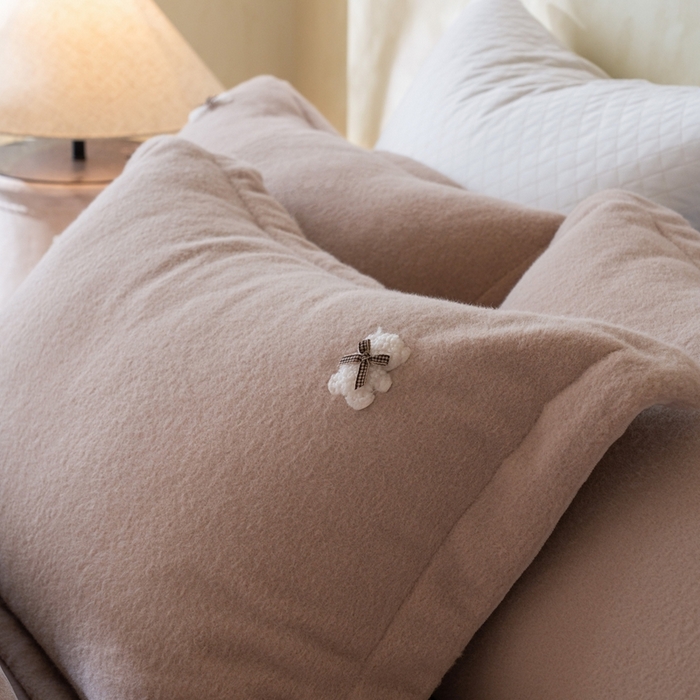 91家纺网 家纺一手货源 找家纺 （总）佳汐蓝家纺 2025新款糯米绒四件套系列(圆角吊边款床单)