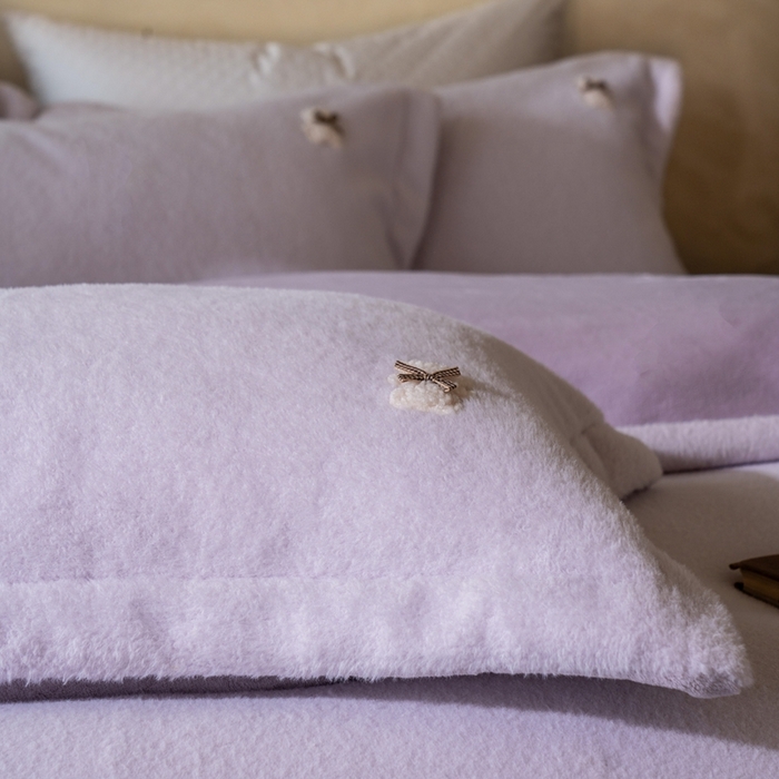 91家纺网 家纺一手货源 找家纺 佳汐蓝家纺 2025新款糯米绒四件套系列(圆角吊边款床单) 糯米绒 香芋紫