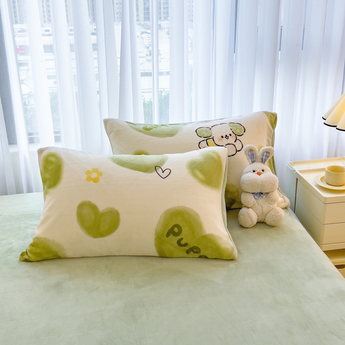 91家纺网 家纺一手货源 找家纺 印季家纺 2025新款加厚印花保暖牛奶绒四件套 小青梅