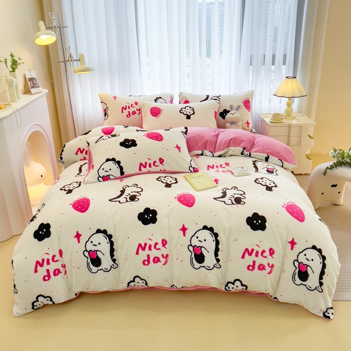 91家纺网 家纺一手货源 找家纺 印季家纺 2025新款加厚印花保暖牛奶绒四件套 心动信号