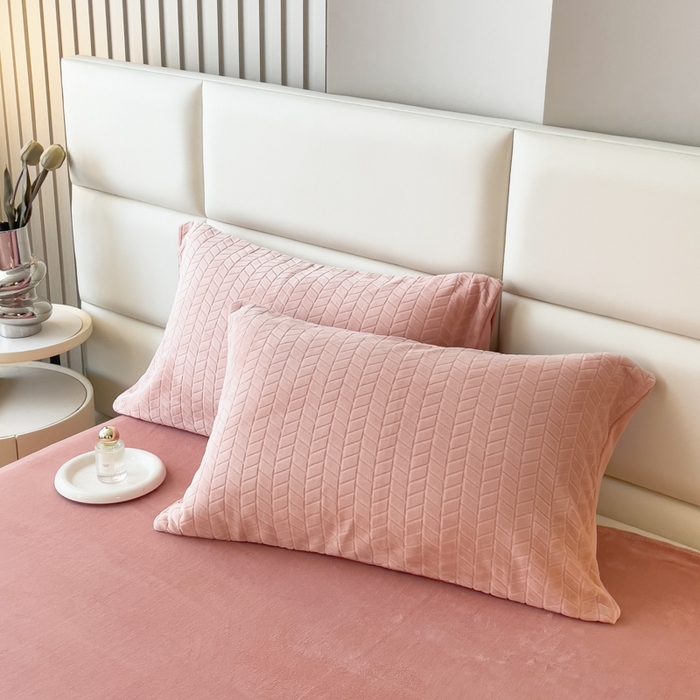 91家纺网 家纺一手货源 找家纺 （总）印季家纺 2025新款立体剪花麦穗牛奶绒四件套