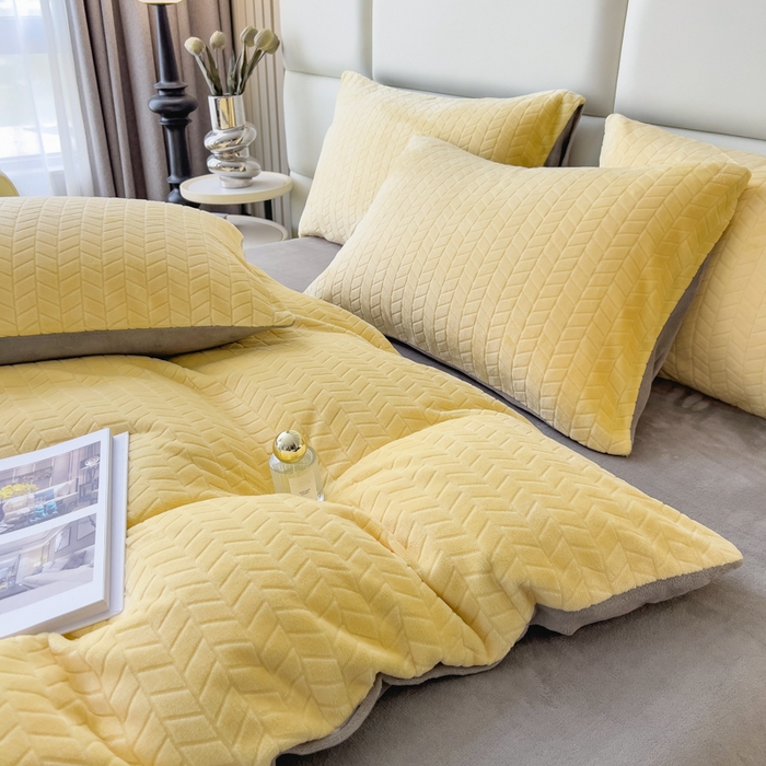 91家纺网 家纺一手货源 找家纺 印季家纺 2025新款立体剪花麦穗牛奶绒四件套 亮黄-灰