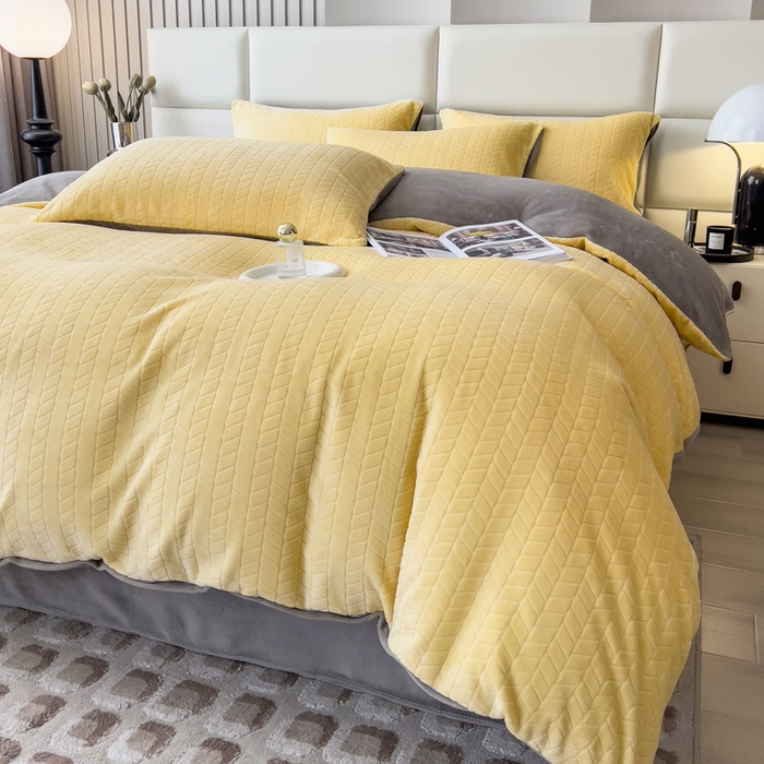 91家纺网 家纺一手货源 找家纺 印季家纺 2025新款立体剪花麦穗牛奶绒四件套 亮黄-灰