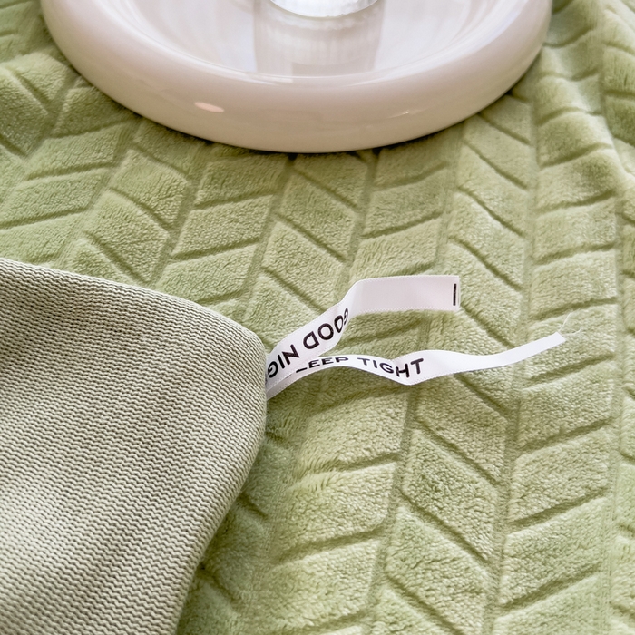 91家纺网 家纺一手货源 找家纺 印季家纺 2025新款立体剪花麦穗牛奶绒四件套 草绿